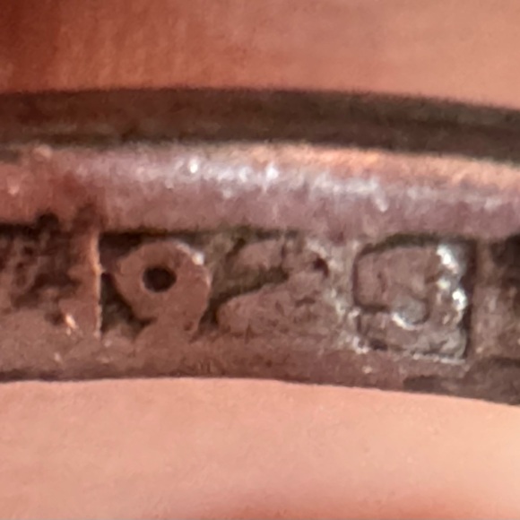 Vintage silver, copper and red stone ring. - Picture 6 of 8